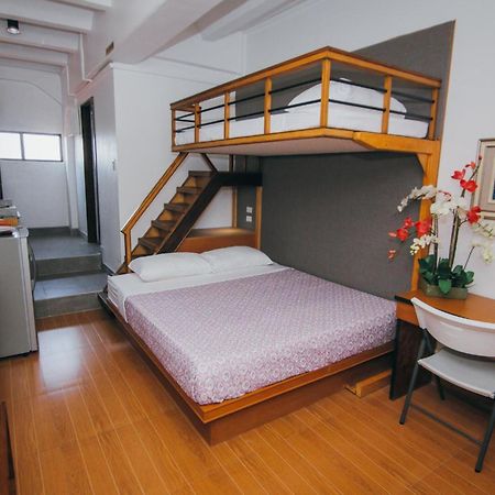 Amaris Bed & Breakfast Lapu-Lapu City Exterior foto